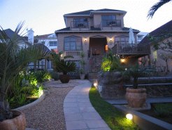 Guest Houses to rent in Cape Town, Western Cape, South Africa