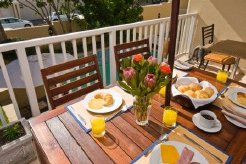 Guest Houses to rent in Cape Town, Atlantic Seaboard, South Africa