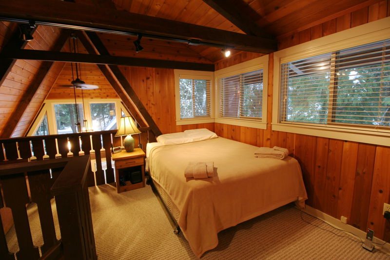 Cabins to rent in Glacier, Mt. Baker, USA