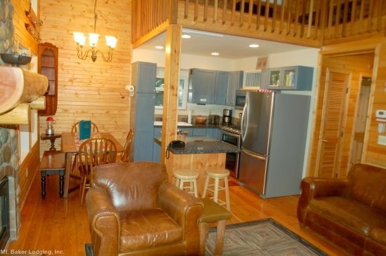 Cabins to rent in Glacier, Mt. Baker, USA