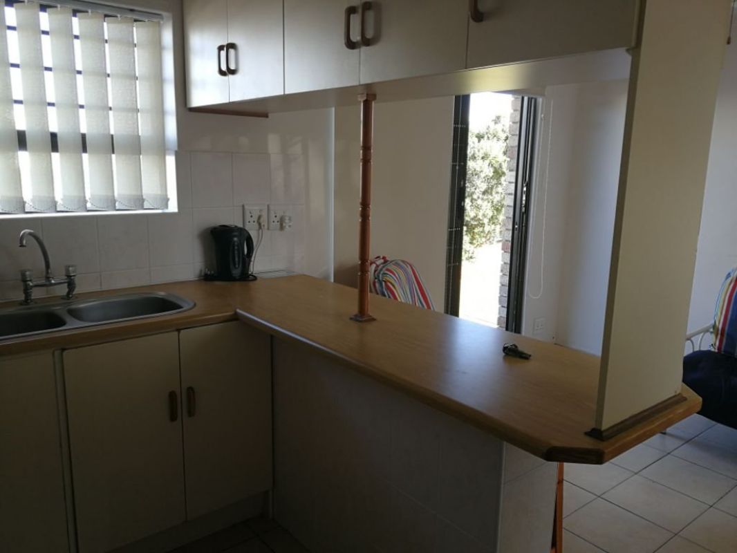 Garden Flat to rent in Mossel Bay, Eden, South Africa