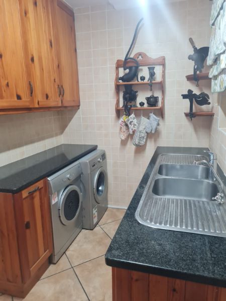 Holiday Duet to rent in Hartenbos, Eden District, South Africa